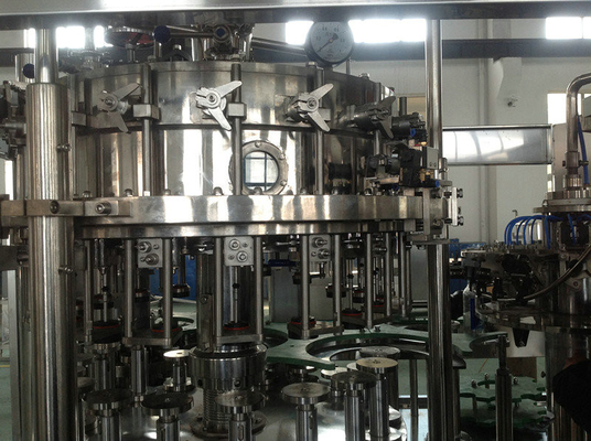 La aduana 3 en 1 máquina de rellenar de la cerveza de Monoblock para la botella de cristal/puede, presión normal