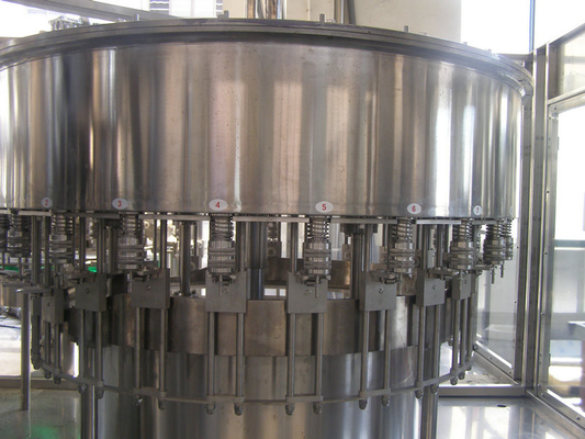 Máquina de rellenar de la bebida de cristal o plástica de la botella, leche/té/embotelladora 2000BPH - 15000B/h de agua